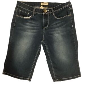Squeeze Girls size 14 Denim Shorts